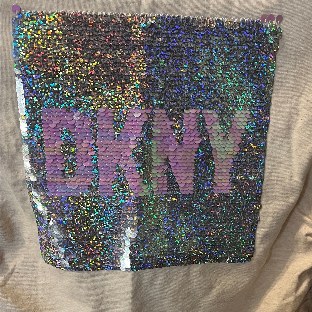 DKNY Flip Sequin Longsleeve T-Shirt NWT Girls Size 5 - Picture 2 of 7